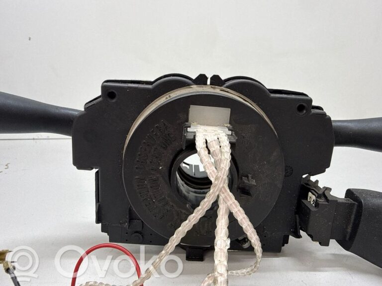 39d04fbcd58e407570df18d8b9787bf7-f9605a1c97875104cecaea74b538fb2e_other_switches_knobs_shifts