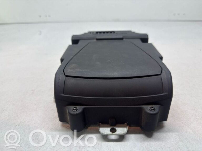 3a4d4cac99a2c1b81d3a6994aefc0aec-19689a2107533a94c489d7d952bde63c_head_up_display_screen
