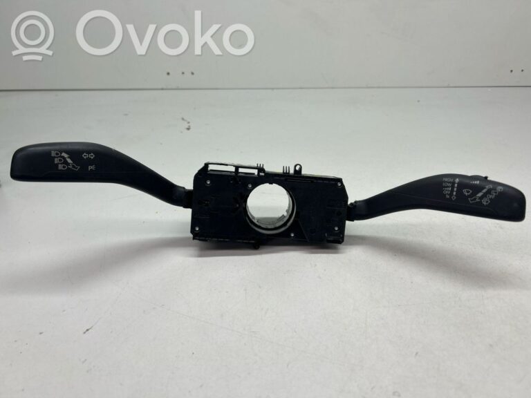 3c47b3638e11f8c6cd0dad23de49b7da-caed1449a6153edbb4933860f4b69f3b_wiper_turn_signal_indicator_stalk_switch