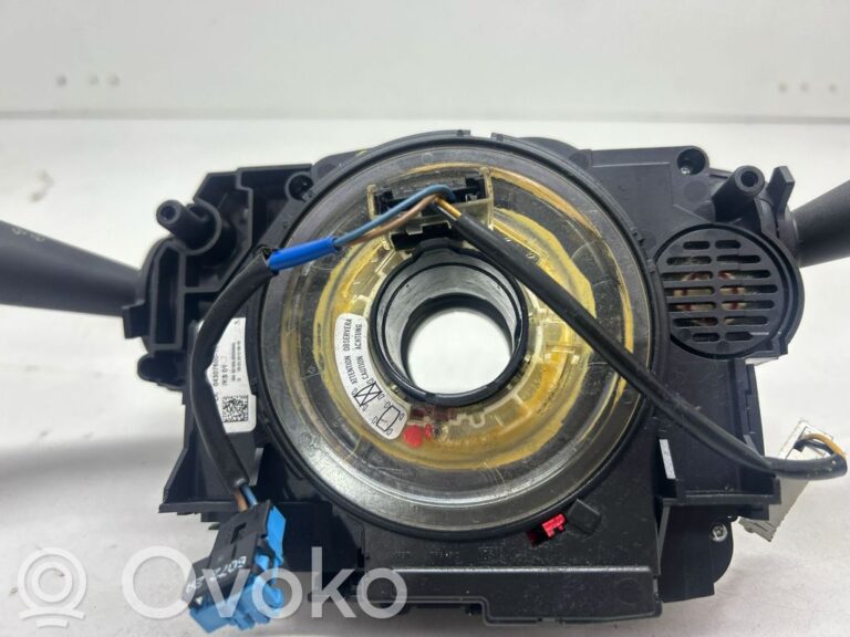 3c7f2359e59856777fdc4d486546183a-80013e3e2b1de6e266e703e8d86a21a2_light_switch
