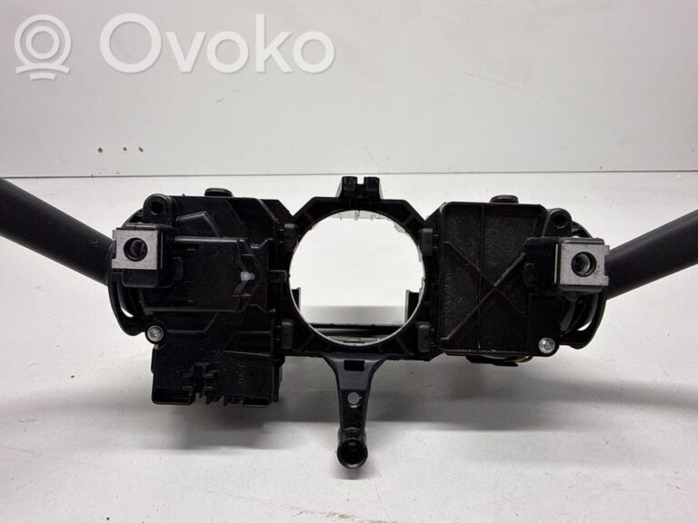 3d3d676002a10800618e11dc3e058bdb-355ce8a1fd218e7a3f365c307e235c2d_wiper_turn_signal_indicator_stalk_switch