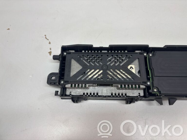 3d83ee77ea620c8870102515c250cd73-3d3a13c26ea939ed7f1b1c6476e38c82_speedometer__instrument_cluster_
