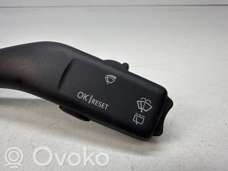 3de7790d5a05b05c8c4d6c2245a2d74a-820bdf75be8fde5bead6c95e0adacead_wiper_control_stalk