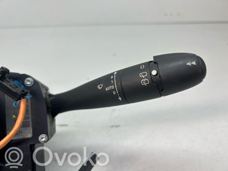 3eaccd4bd5057cd5c8e55184bf114009-a0d9d1b19113d04408b71ad2531d02d3_light_switch