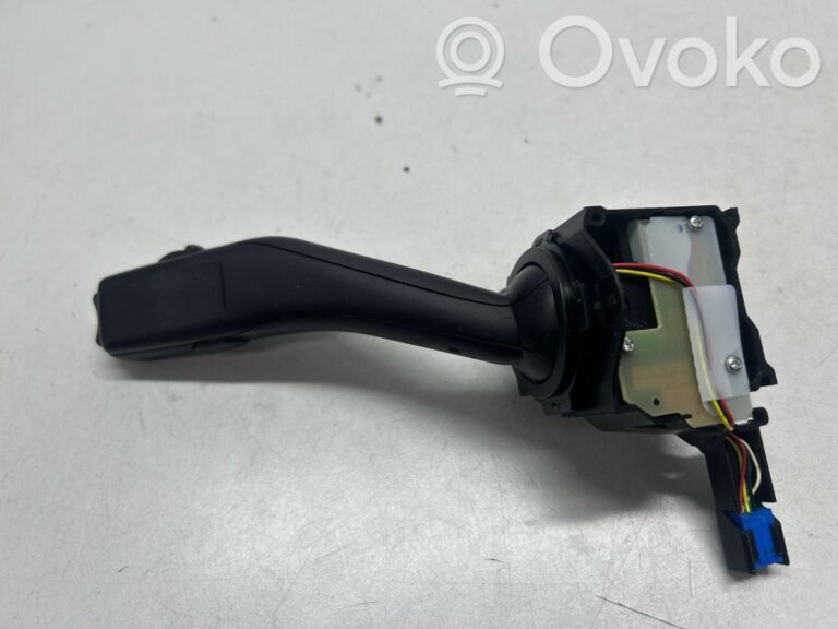 3f5f2e298ffcaebb95f64f680dd0795e-f63d1b270a548166d8f8e8bca0be8acf_wiper_control_stalk