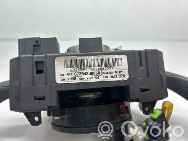40fa7fbfcdbc192802403912a91c5a1c-4c80446dd5690ade5f230c72797dfda1_wiper_turn_signal_indicator_stalk_switch