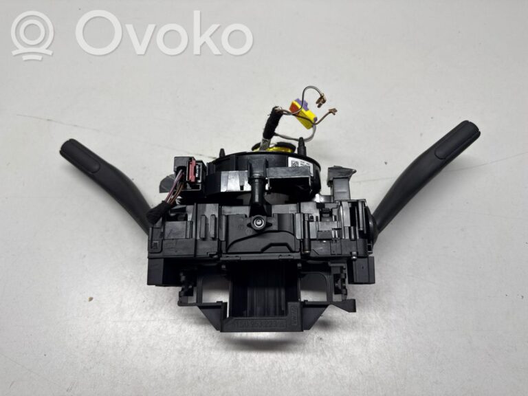 41b58b7909eb877464a708eec5bc413b-40c270e981f95345339261a299aa4dc5_wiper_turn_signal_indicator_stalk_switch