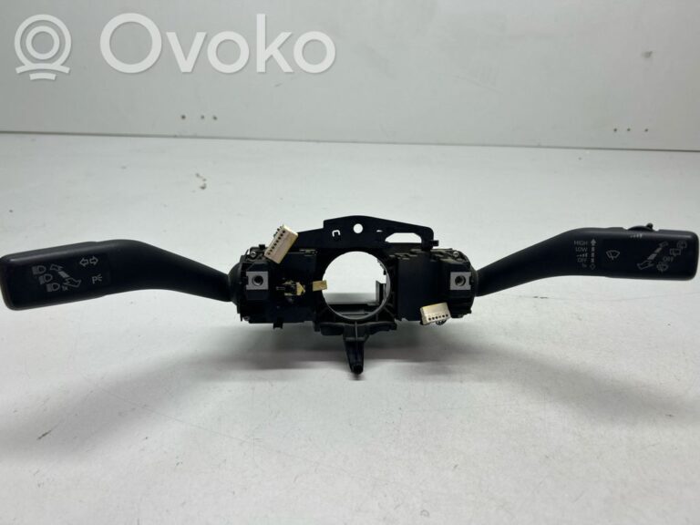 41ce7dc1da15c69241c07962e6045e04-e779f5f251ab84cf1baaa5a4092561d8_wiper_turn_signal_indicator_stalk_switch