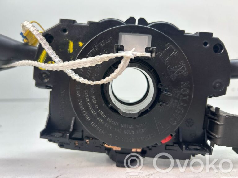 41d2c721e0a9ca9d4c6e825ef72bd0ab-ab0d1d76fc84bb6758b1d7c768ea7782_light_switch