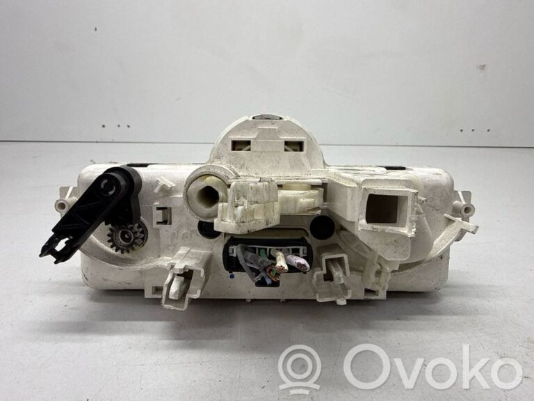 41e2c9ae5ef0340512d315592507902a-593001f4ce23f0b8d141cf15c393340c_climate_control_unit