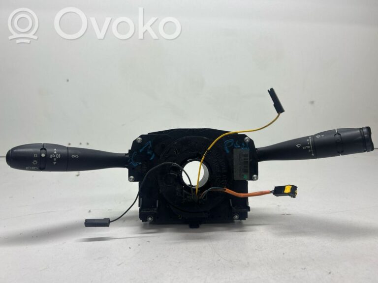 41ec4017ff9bb3a93a1ffa7248b0f9ff-dde61fffb3c67cf97eb49ca34af86fe4_light_switch