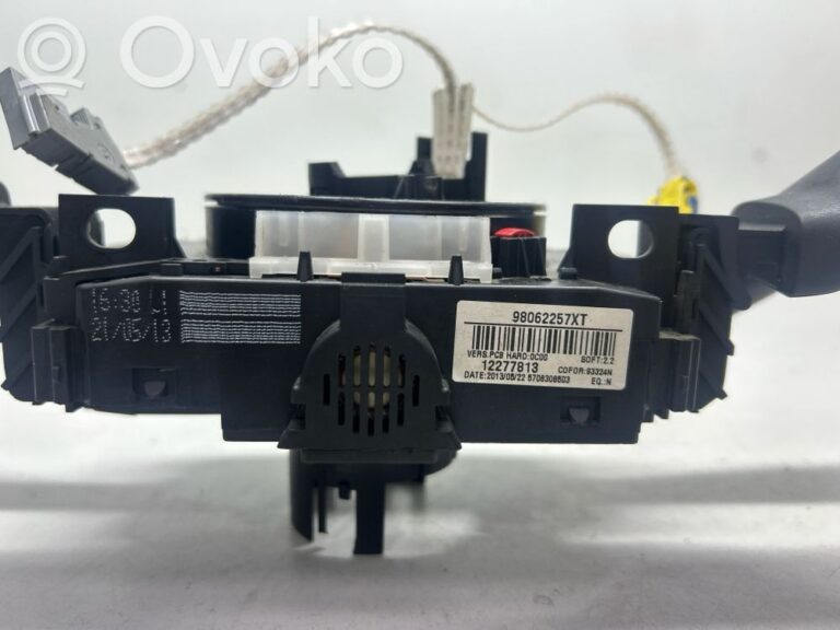 43b2e98b992828aea2f43b4d58c35ef5-8983af60eb673c8ebe99f024fe0883b7_wiper_turn_signal_indicator_stalk_switch