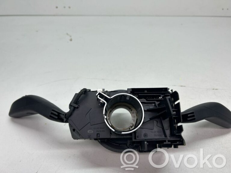 440959cc4e3c213e40eac139ed884020-cba934ed59bed21abb3e637e6de0163d_wiper_turn_signal_indicator_stalk_switch