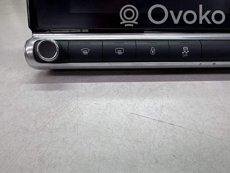 448bc60bd1d5b8df418260c41d2d784b-3e139dcc8bd62849272faa14ae7259d0_screen_display_small_screen