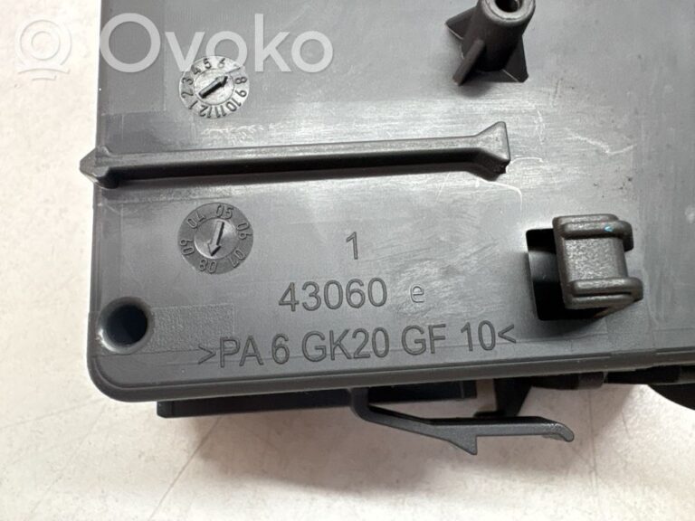 4516b33960603f840005b047a1469c5b-1d30a842a862b2e70e130f83d3987ddc_wiper_control_stalk