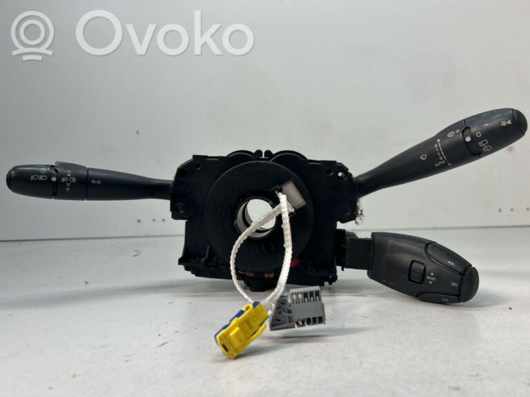 465c933061af3bcf2ae2eeb611832765-a3bbdc31fbad9f9eeb7c08f375a79e03_light_switch