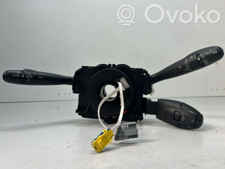 465c933061af3bcf2ae2eeb611832765-a3bbdc31fbad9f9eeb7c08f375a79e03_light_switch