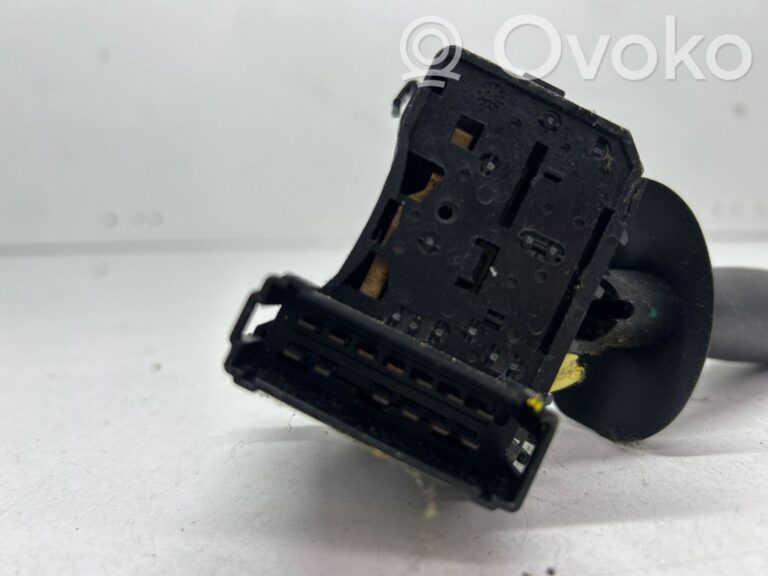 488e3d94e569cd047b61db0f4dca9d7f-060c1647ffbd011a48ef70aaa74c36a0_wiper_control_stalk