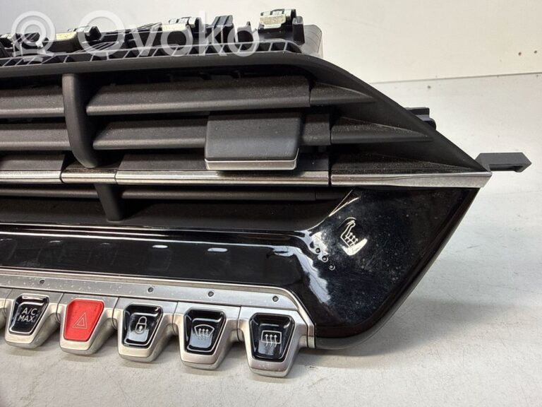 492b19ce41dedab78de2e69eda16a347-c398854a1cecbc89485bbe01344b48fb_climate_control_unit