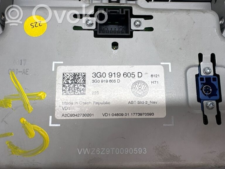 4b9f38f172584e3ca6592c146769cb3d-1d7fa875f9cc82718a660f56a9210fb6_screen_display_small_screen