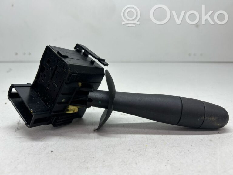 4bc6d8423ba758cb289bd9f0d1821609-10be1b7a6289cc73064f9541db607cb6_wiper_control_stalk