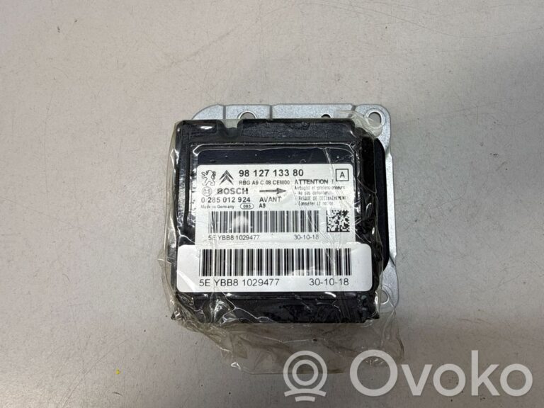 4d0c81aa30adf5373060bee46494772b-efa7cb79acf971396047e20f2f671712_airbag_control_unit_module