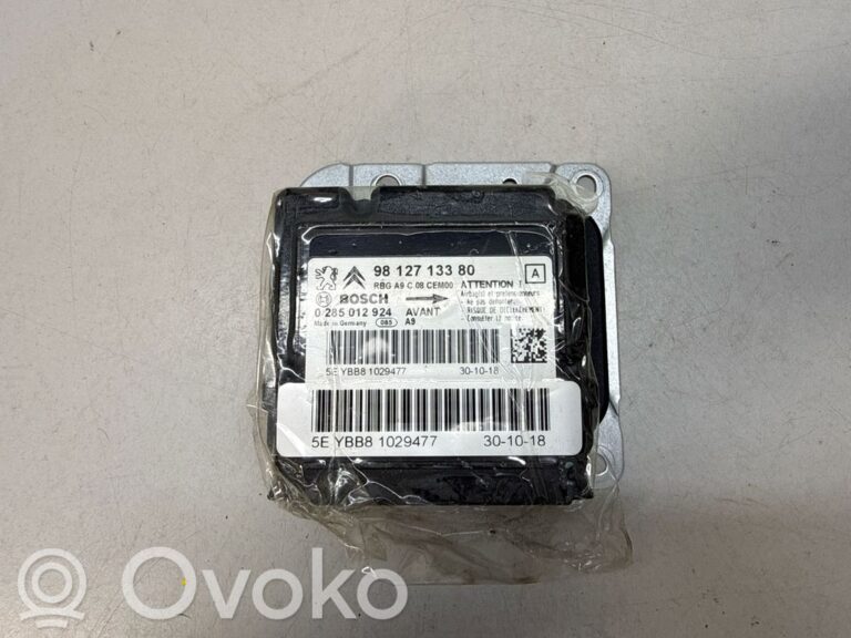 4d0c81aa30adf5373060bee46494772b-efa7cb79acf971396047e20f2f671712_airbag_control_unit_module