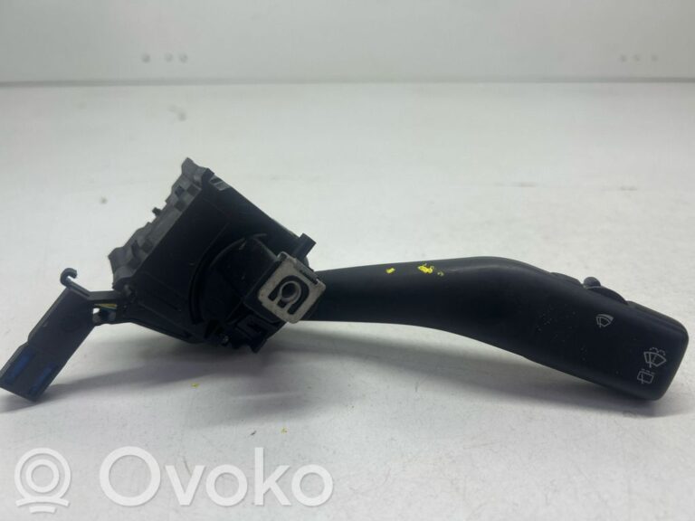 4d17faf5a0c199372c1b584324f3ccba-f00da3070ce14707c8ce989876f6a9b2_wiper_control_stalk