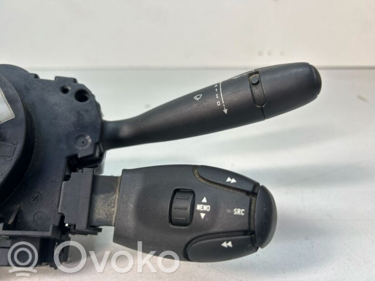 4e03d7a14e1a18aced79d5199b14d377-094cfbd86e494f64ac44d56806453618_wiper_turn_signal_indicator_stalk_switch