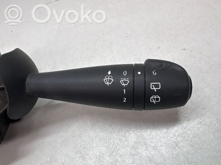 4e8305834a2b5a677fd98e8a536b28a3-2481c7c8ae156fc3bc15aa506de5e97b_wiper_switch
