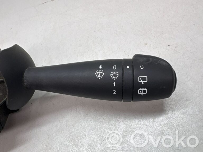 4e8305834a2b5a677fd98e8a536b28a3-2481c7c8ae156fc3bc15aa506de5e97b_wiper_switch