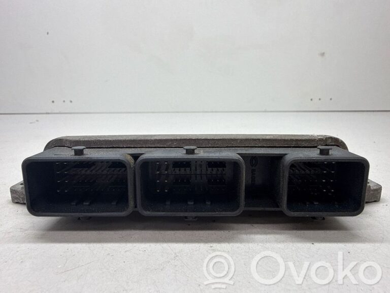 4ef05dc40f8030fb501137e30a956eac-8c7f33f4994b16b441a27d98418edf3c_engine_control_unit_module