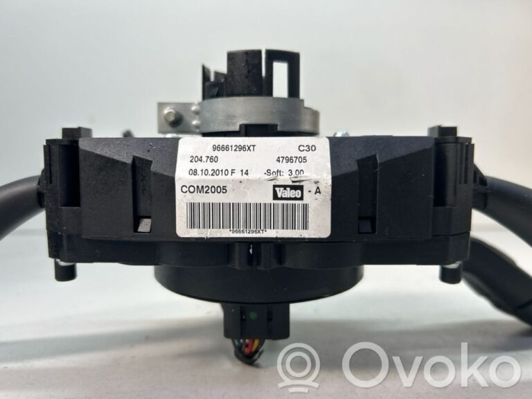 52cd2b0b8fecca110bb4547ff2dd1d78-2c1682a7ff1fa4f2ef6cb5078ccf9777_wiper_turn_signal_indicator_stalk_switch