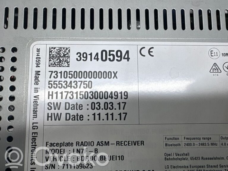 548c58c4850c027f5285c33528fb450f-98d702911694aba5da184db530b1487f_radio_cd_dvd_gps_head_unit