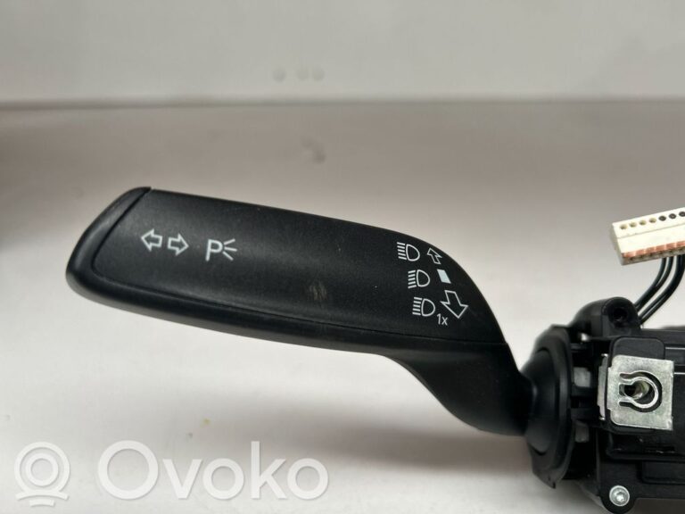 55cb6fb069880b0fb5d85d8c2dde9954-e18002494aaf3cbc1e93a65f28e4d324_wiper_turn_signal_indicator_stalk_switch