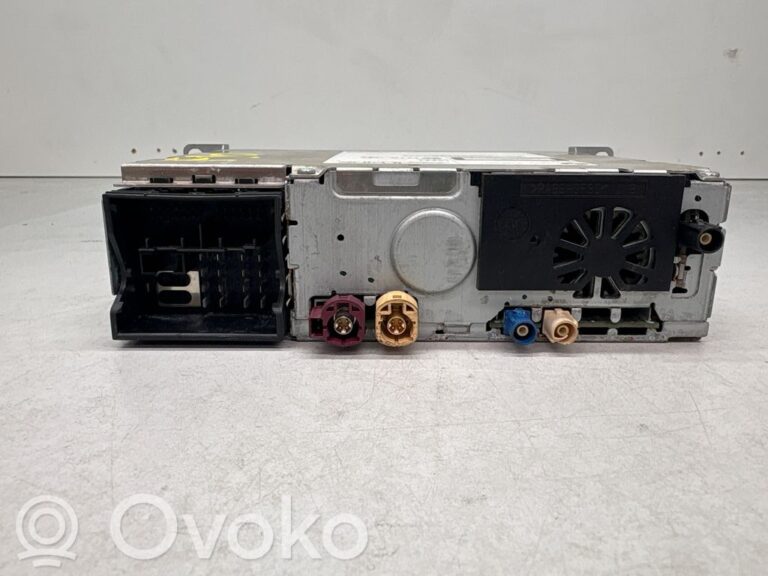 5876fb771027f56ccd725f5c1b785893-44190236ac1819a08f1939510013e2b1_radio_cd_dvd_gps_head_unit