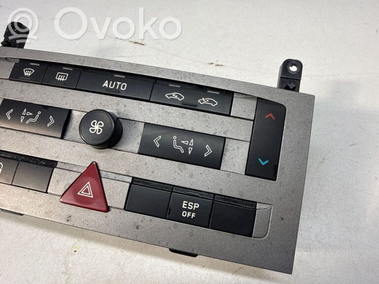 58e13c3ac9e791fab41675861f050e25-457381350aeea38ca5d434fd96790eb3_climate_control_unit
