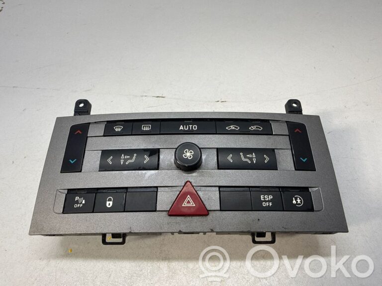 5b61304d57721eda811dd3f7bedd12a4-cd3c44a025fece1b1bd728c2e82e97b3_climate_control_unit