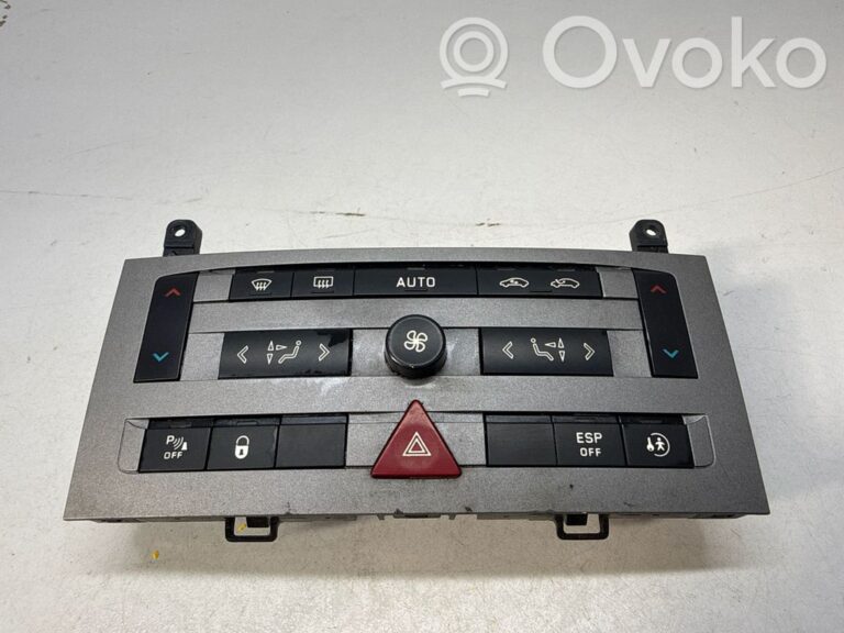 5b61304d57721eda811dd3f7bedd12a4-cd3c44a025fece1b1bd728c2e82e97b3_climate_control_unit