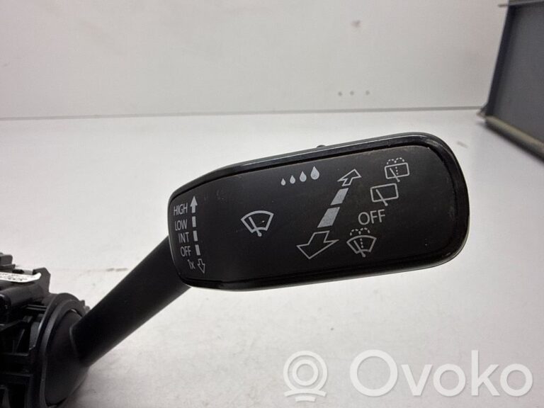 5b7327645ed99dbf1227f036847b491b-e5b3cb6f7599808640bd48257c255046_wiper_turn_signal_indicator_stalk_switch