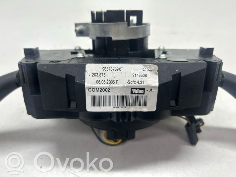 5bf10b60cbfce3d7630bb5084deaf9cd-5cae861092dac9e1e3f553732888e09c_wiper_turn_signal_indicator_stalk_switch