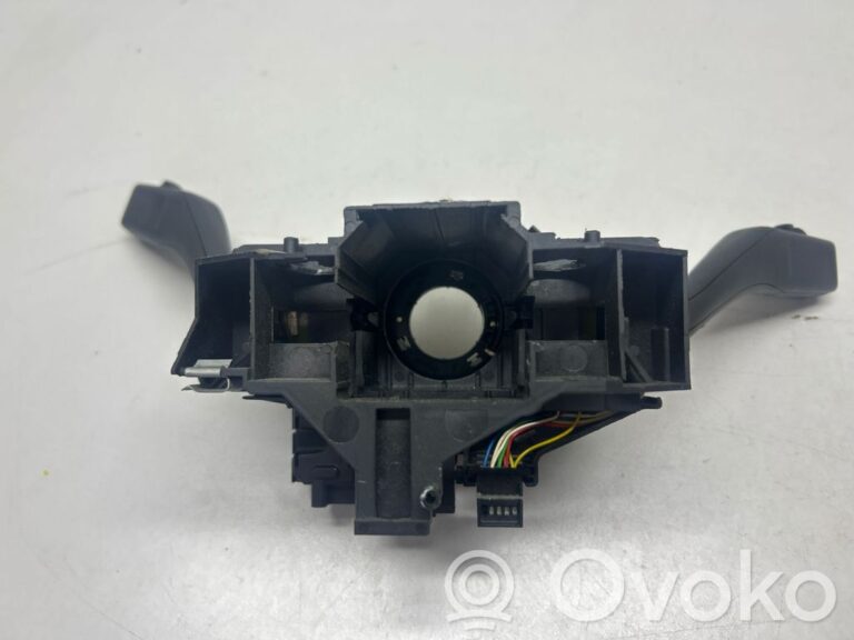5c1aacb4614d68df10229b510f927379-590edb470ba50191da2288a5547fe2f3_wiper_turn_signal_indicator_stalk_switch