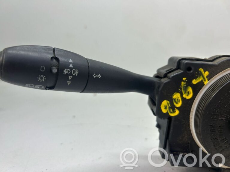 5c1e649827c2871260ad4989c3a2f5a8-78e52e2c0022cd4406962adfd331dcee_wiper_turn_signal_indicator_stalk_switch