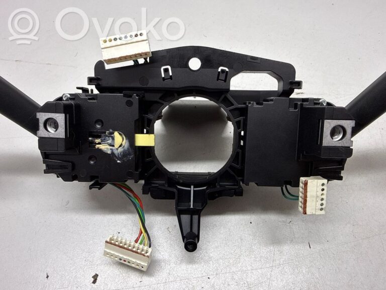5e2b608e8b91062b70f7e40297aada5e-47c869037685e85d0b23ff05df91380f_wiper_turn_signal_indicator_stalk_switch