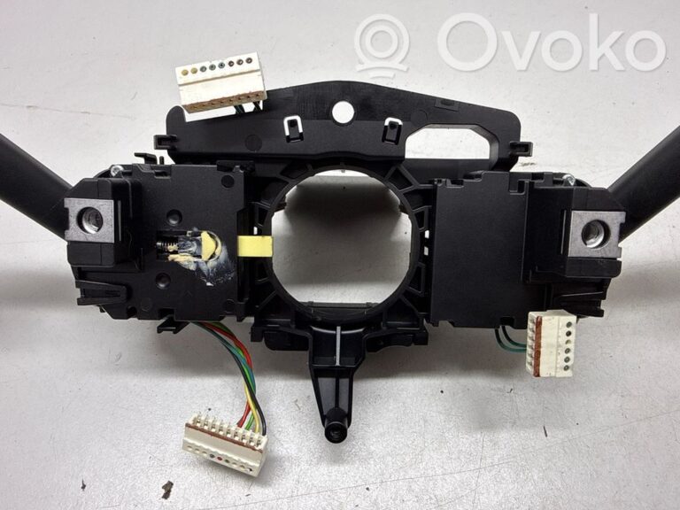 5e2b608e8b91062b70f7e40297aada5e-47c869037685e85d0b23ff05df91380f_wiper_turn_signal_indicator_stalk_switch