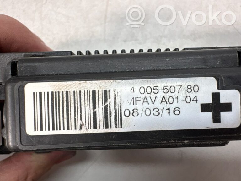 5e68df128765ed97739162e0a7dee365-5814a2cf173ffddc7e1dd37c98ed76b6_positive_wiring_loom