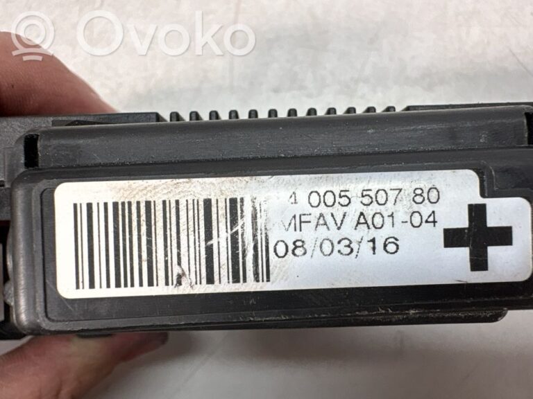 5e68df128765ed97739162e0a7dee365-5814a2cf173ffddc7e1dd37c98ed76b6_positive_wiring_loom