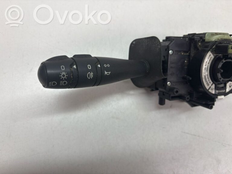 5e7fe258e056d045cbb77d205b321622-3e78cc4dc295d53f2264ee81bdbd12ec_wiper_control_stalk