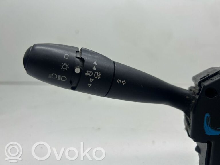 5e87df35cfa80f73bfd512a371b421aa-2ec47c42b05dff0c4fdbb548c033131f_light_switch