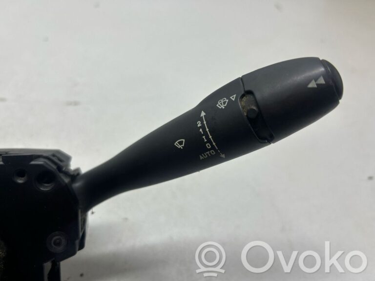 60bced91b2bf8a1ab183e26fed67bc53-1a258dd33b3612e789cb2a12ec2fdbea_wiper_control_stalk